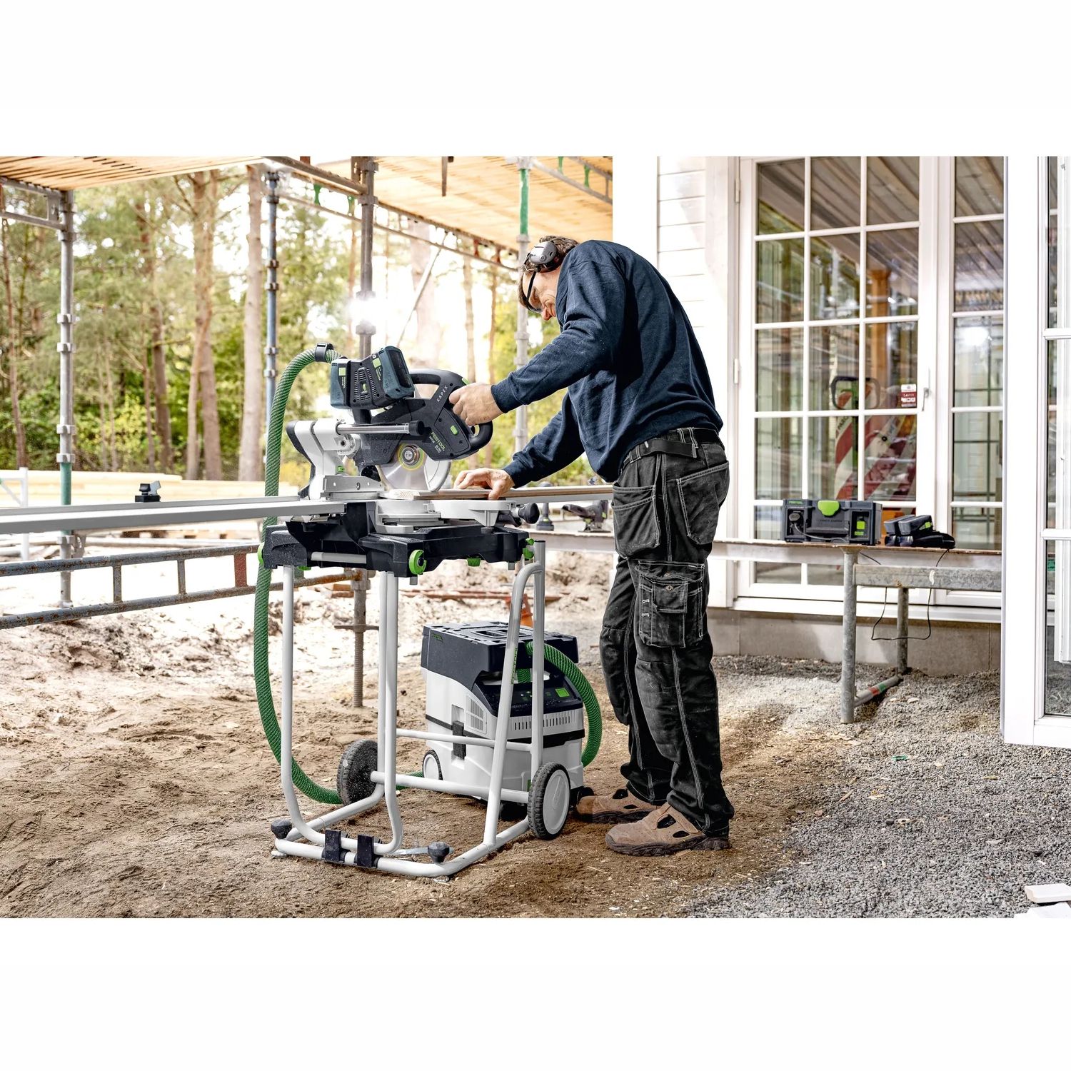 FESTOOL CTLC MIDI I-Basic Cordless Mobile Dust Extractor - 15 litre