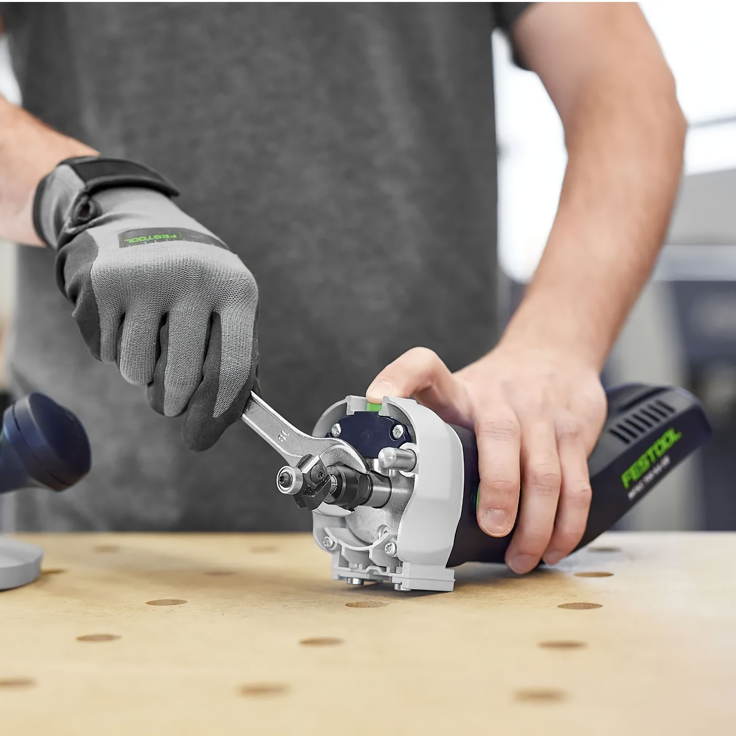 FESTOOL MFKC 700 EB-Basic Cordless Module Edge Router 18V